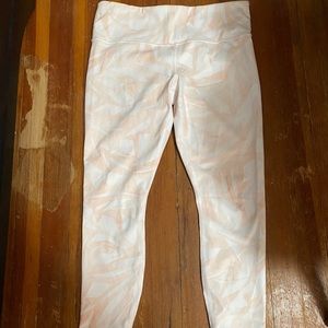 Athleta peach/pink & white short leggings